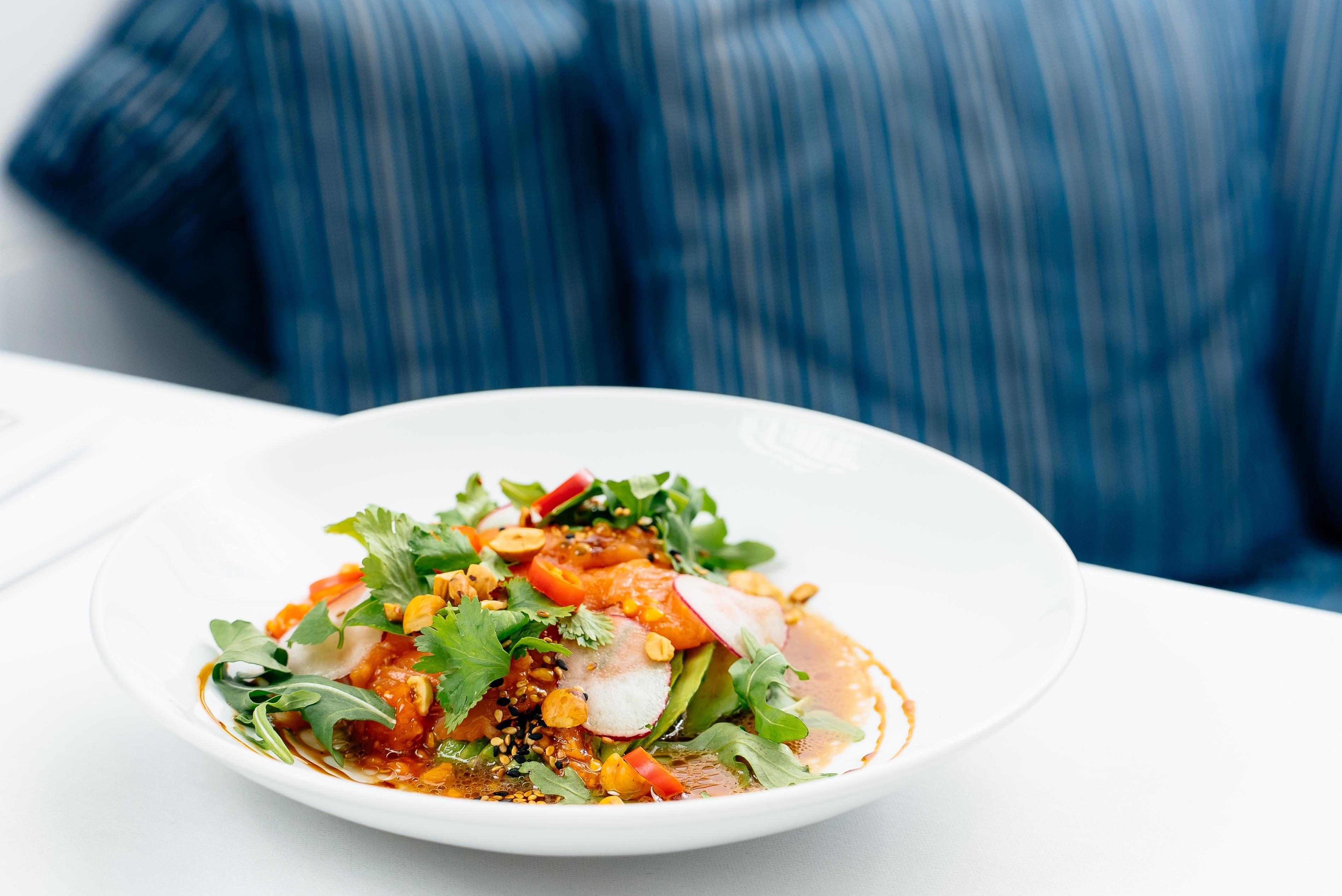 Precise Resort Bad Saarow Kültér fotó A salad prepared with the use of a sous vide machine